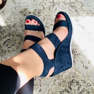 Modern comfy platforms 💙💙💙